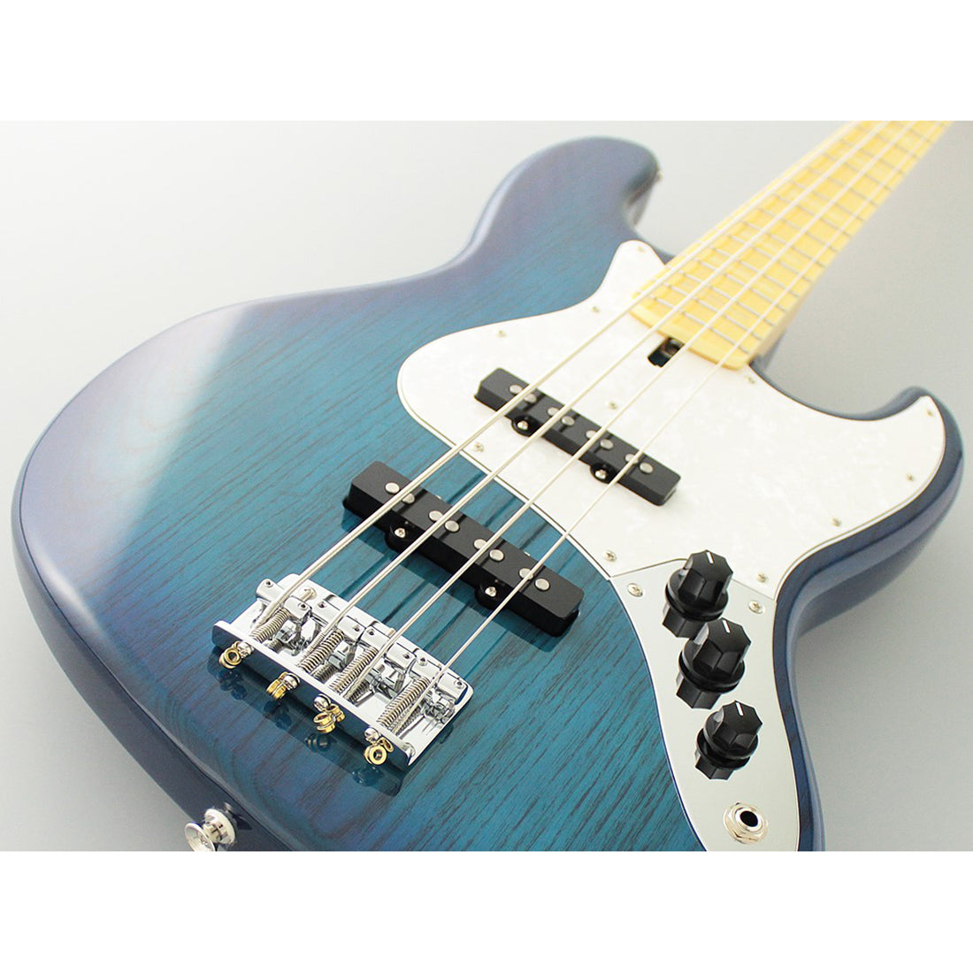 FGN NJB100MBAH/SBB Neo Classic JB See-Thru Blue Burst Electric Bass Including Gig Bag