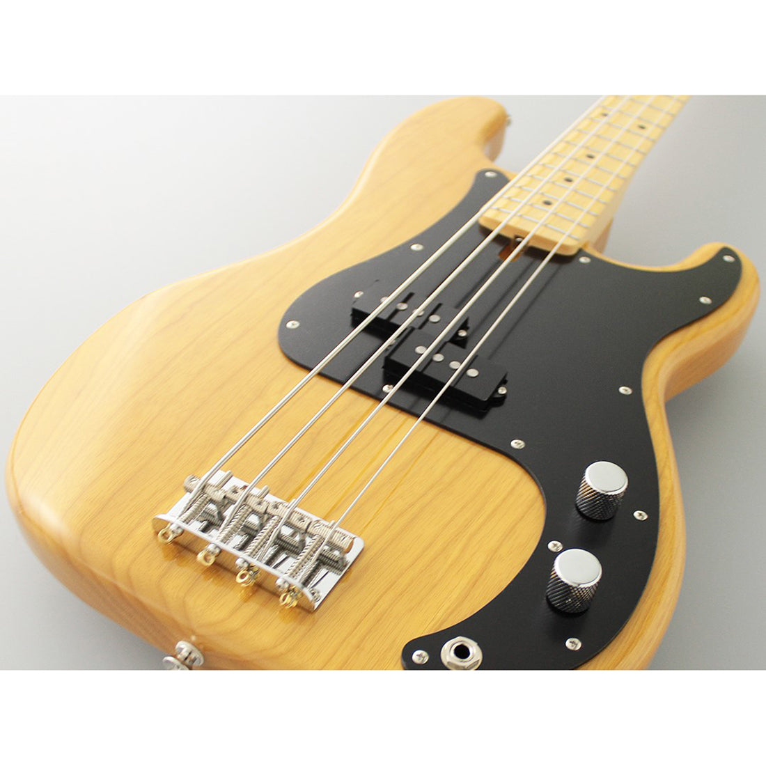 FGN NPB100MAH/VNT Neo Classic PB Vintage Natural Electric Bass Including Gig Bag