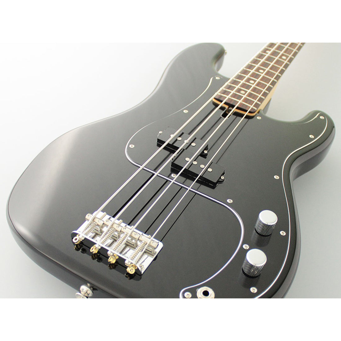 FGN NPB100RAL/BK Neo Classic PB Black Electric Bass Including Gig Bag