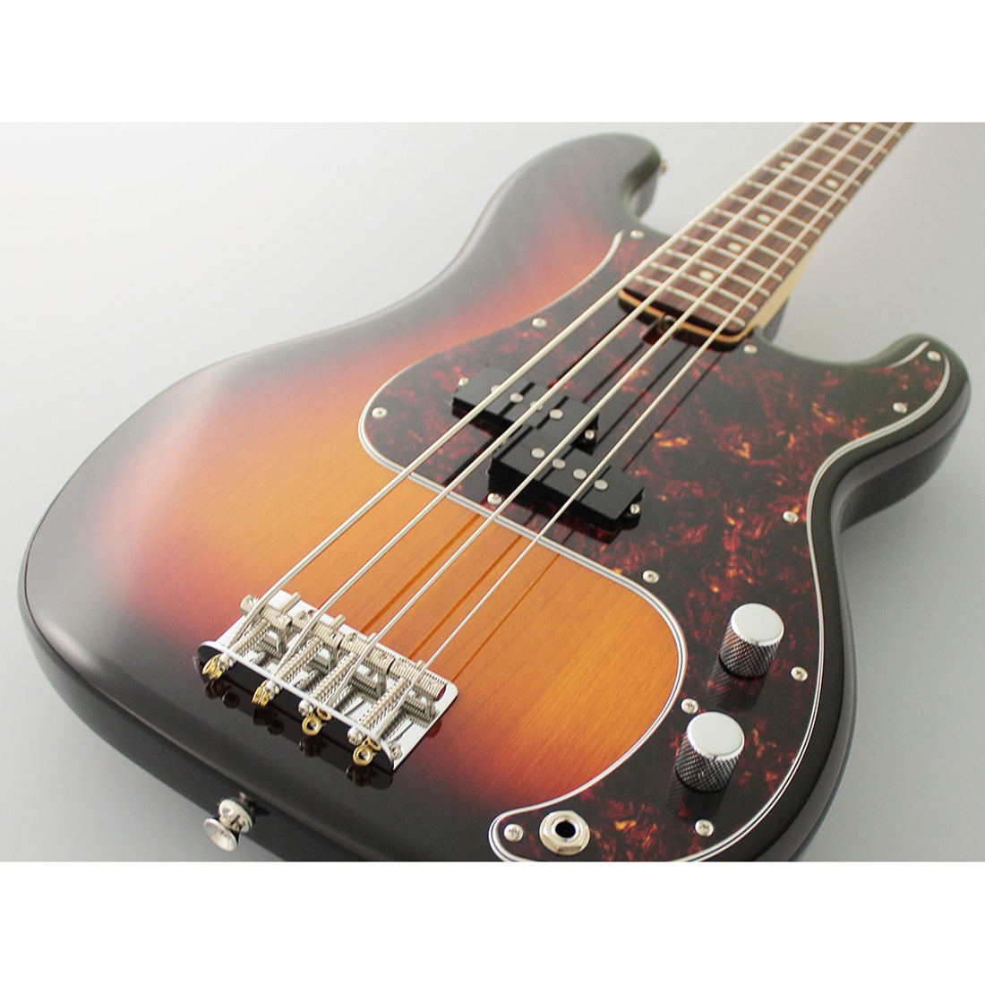 FGN NPB100RAL/3TS Neo Classic PB 3Tone Sunburst Electric Bass Including Gig Bag